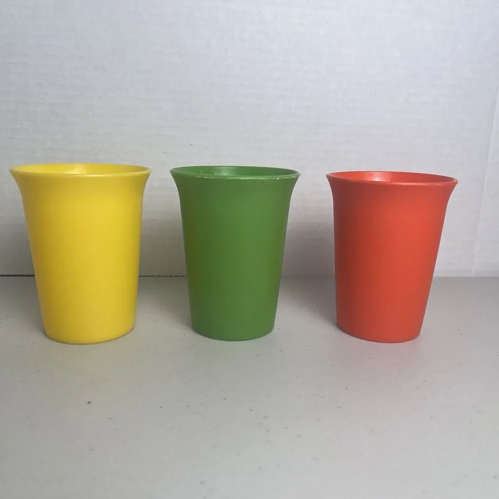Tupperware Vintage Style Bell Tumblers 7oz Kids Cups Lot Harvest Primary COLORS